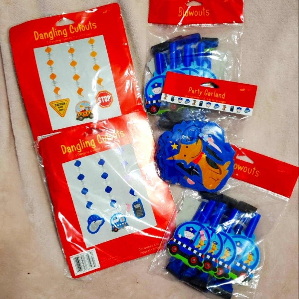 New Kids' Party Police Officer Cop Decor, Blowers and Garland